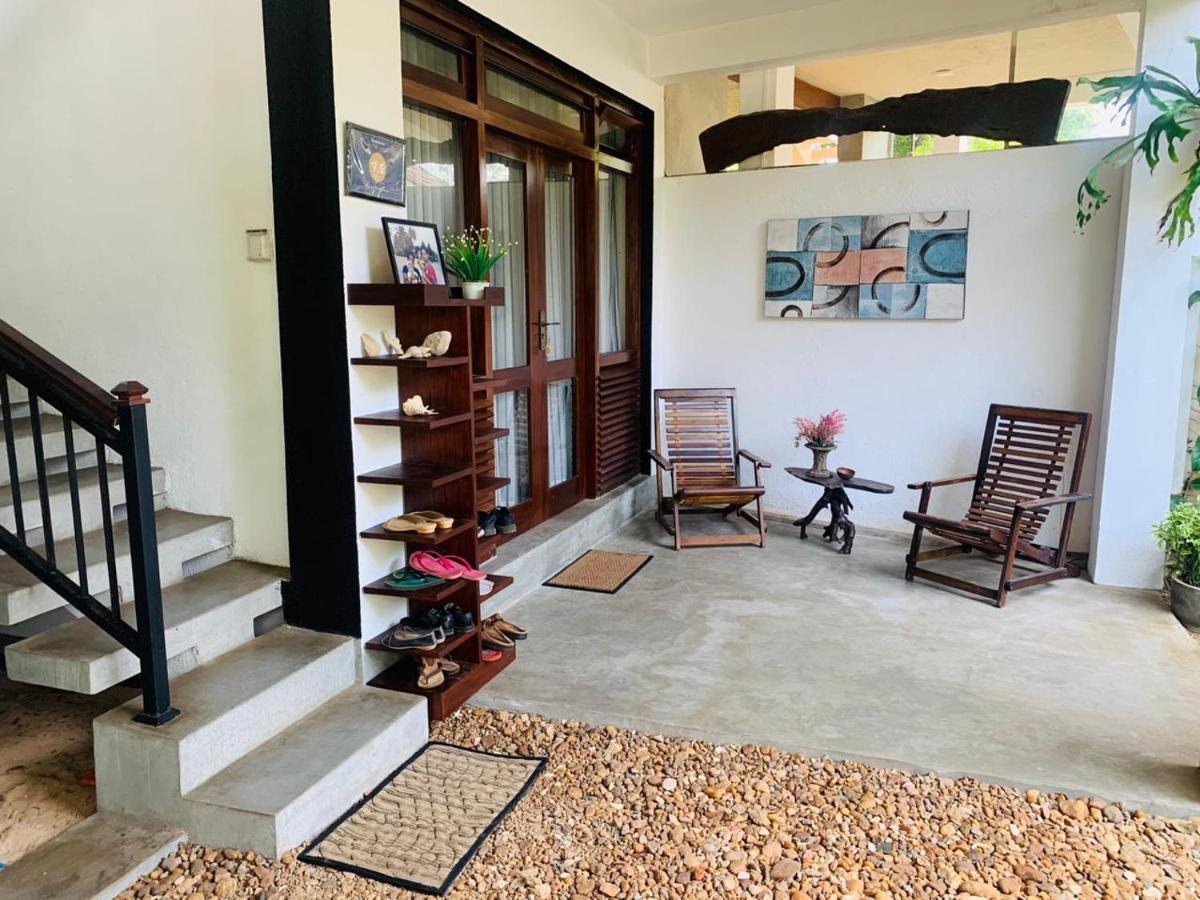 Villa A & A Hikkaduwa Exterior foto